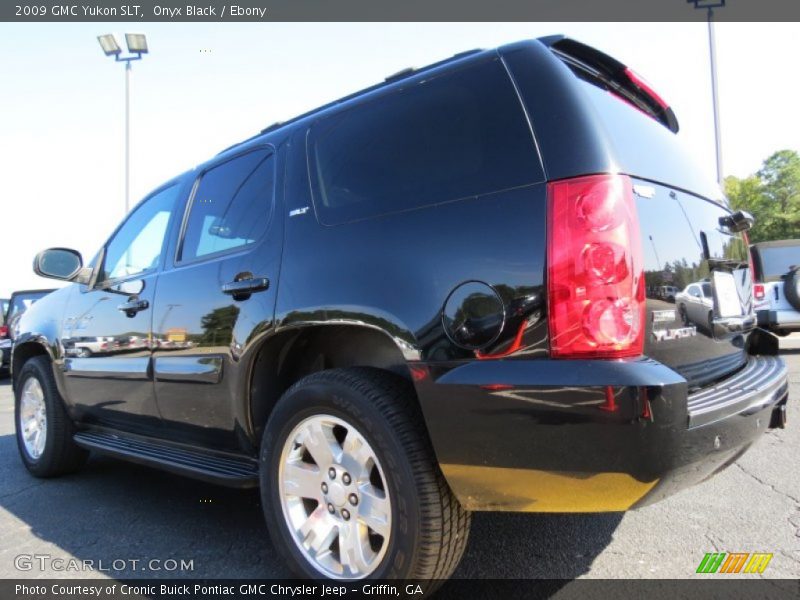 Onyx Black / Ebony 2009 GMC Yukon SLT
