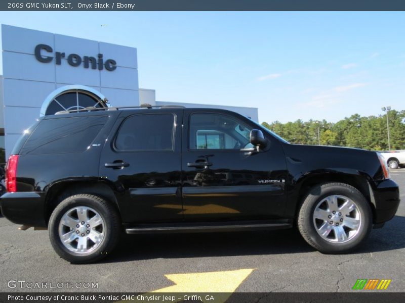 Onyx Black / Ebony 2009 GMC Yukon SLT