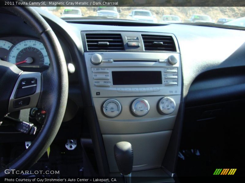 Magnetic Gray Metallic / Dark Charcoal 2011 Toyota Camry SE