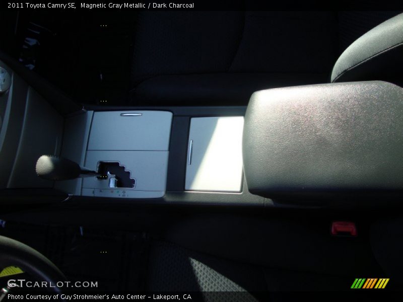 Magnetic Gray Metallic / Dark Charcoal 2011 Toyota Camry SE