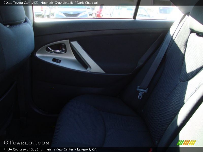 Magnetic Gray Metallic / Dark Charcoal 2011 Toyota Camry SE