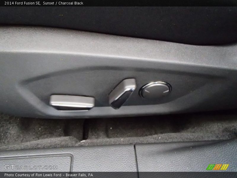 Sunset / Charcoal Black 2014 Ford Fusion SE