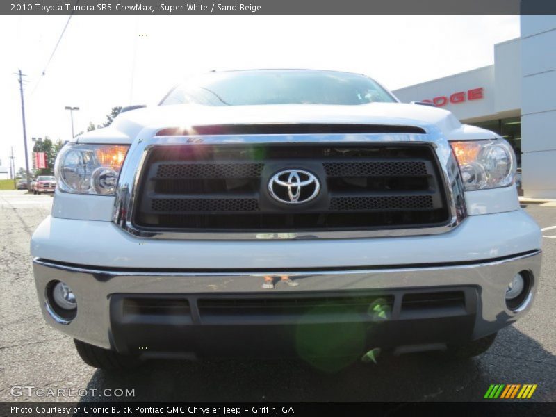 Super White / Sand Beige 2010 Toyota Tundra SR5 CrewMax