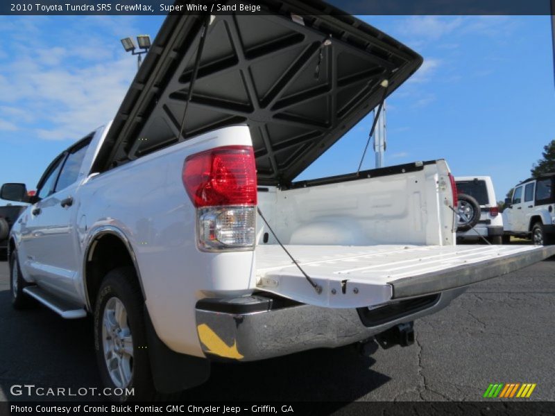 Super White / Sand Beige 2010 Toyota Tundra SR5 CrewMax