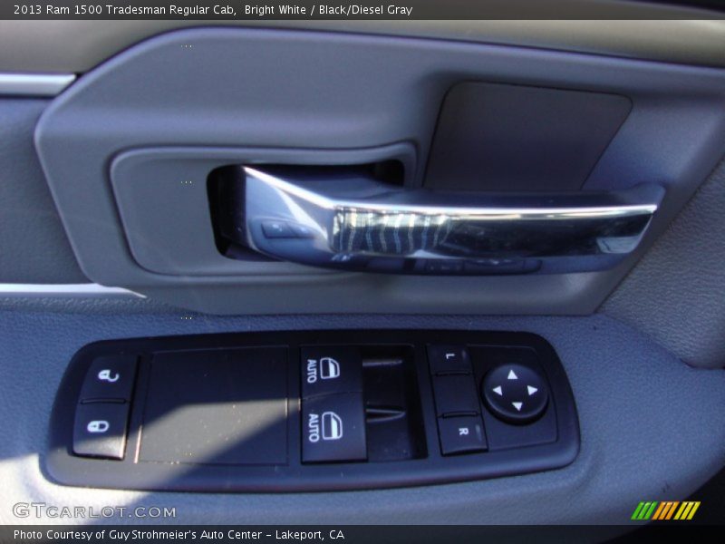 Bright White / Black/Diesel Gray 2013 Ram 1500 Tradesman Regular Cab