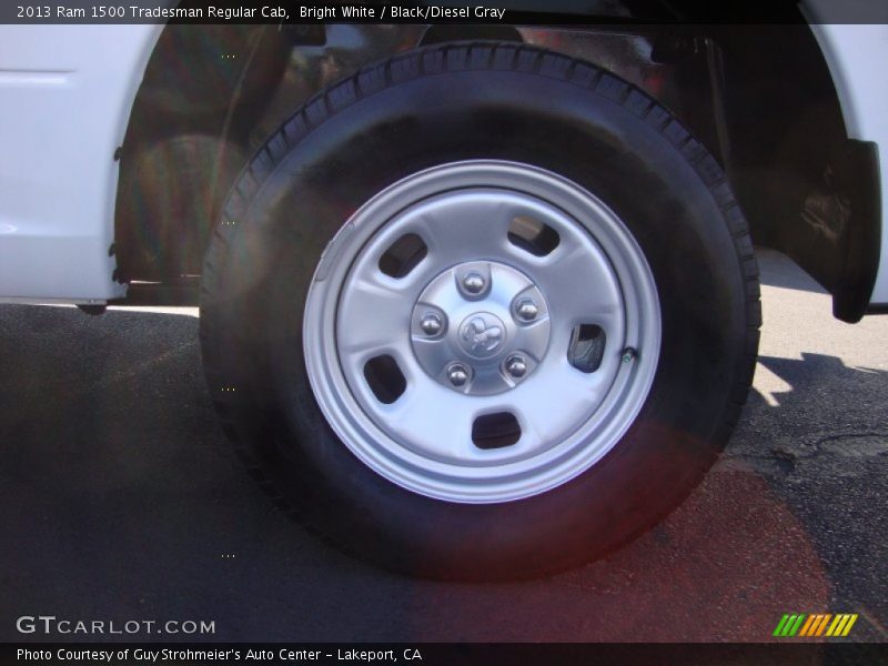 Bright White / Black/Diesel Gray 2013 Ram 1500 Tradesman Regular Cab