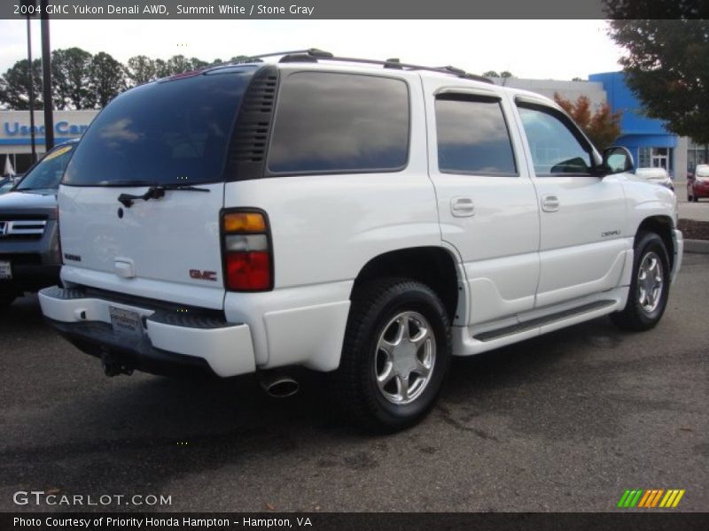 Summit White / Stone Gray 2004 GMC Yukon Denali AWD