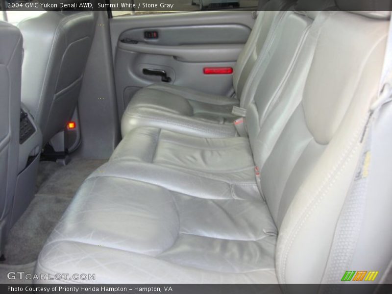 Summit White / Stone Gray 2004 GMC Yukon Denali AWD