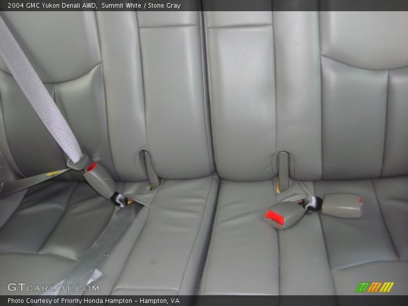 Summit White / Stone Gray 2004 GMC Yukon Denali AWD