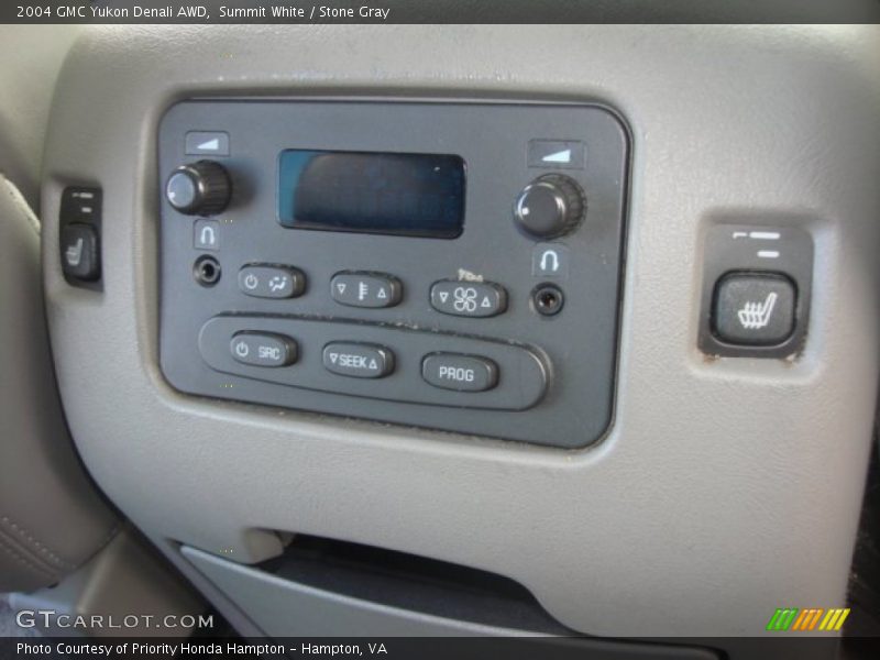 Summit White / Stone Gray 2004 GMC Yukon Denali AWD