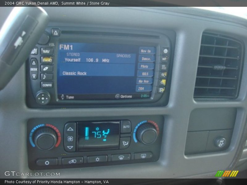 Summit White / Stone Gray 2004 GMC Yukon Denali AWD