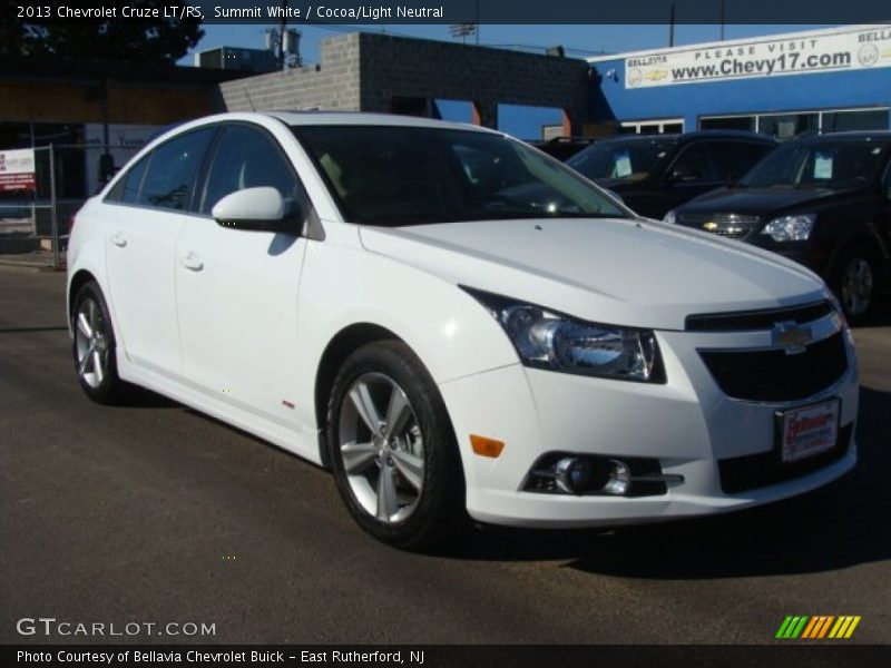 Summit White / Cocoa/Light Neutral 2013 Chevrolet Cruze LT/RS