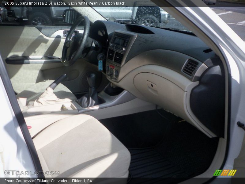 Satin White Pearl / Carbon Black 2009 Subaru Impreza 2.5i Wagon