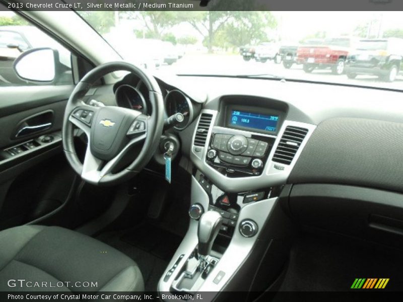 Silver Ice Metallic / Medium Titanium 2013 Chevrolet Cruze LT