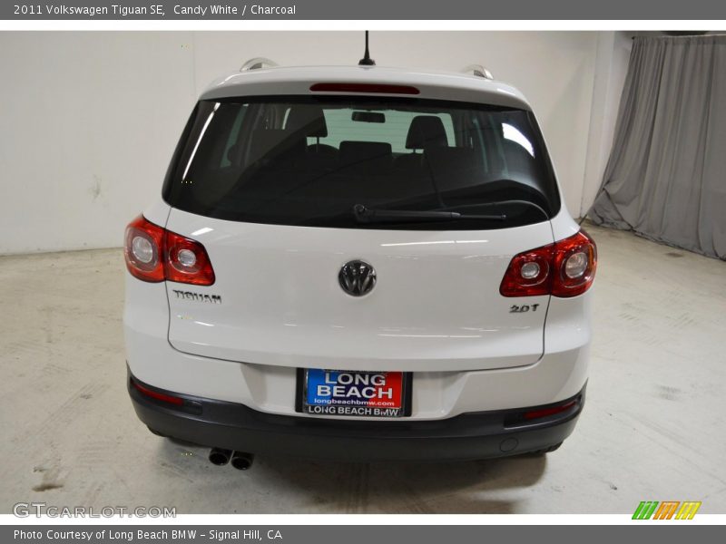 Candy White / Charcoal 2011 Volkswagen Tiguan SE