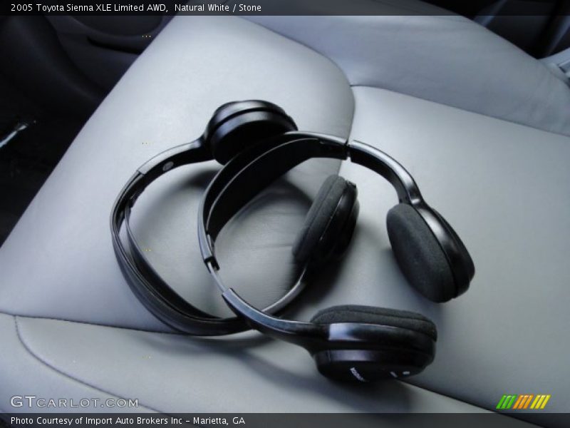 Natural White / Stone 2005 Toyota Sienna XLE Limited AWD