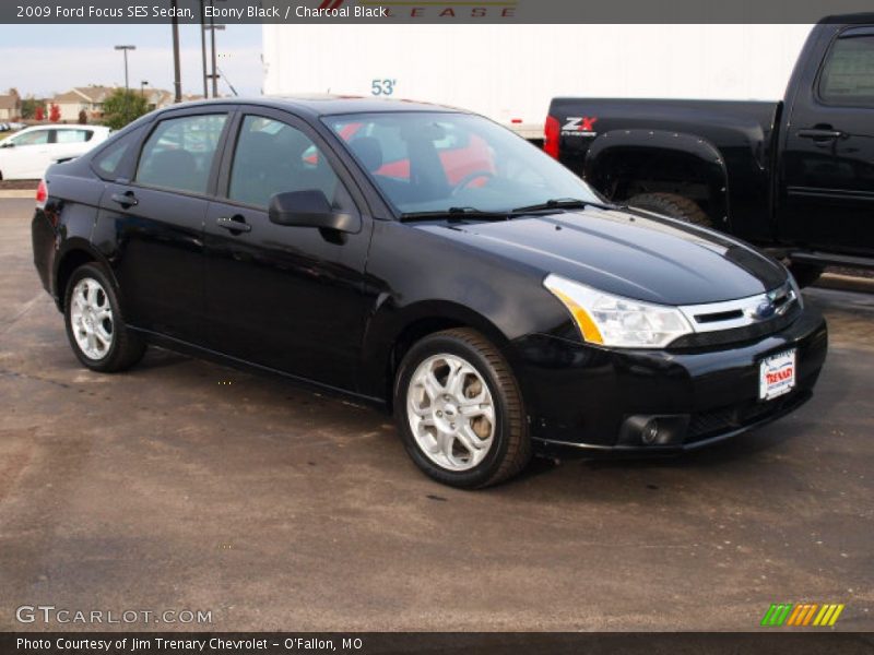 Ebony Black / Charcoal Black 2009 Ford Focus SES Sedan