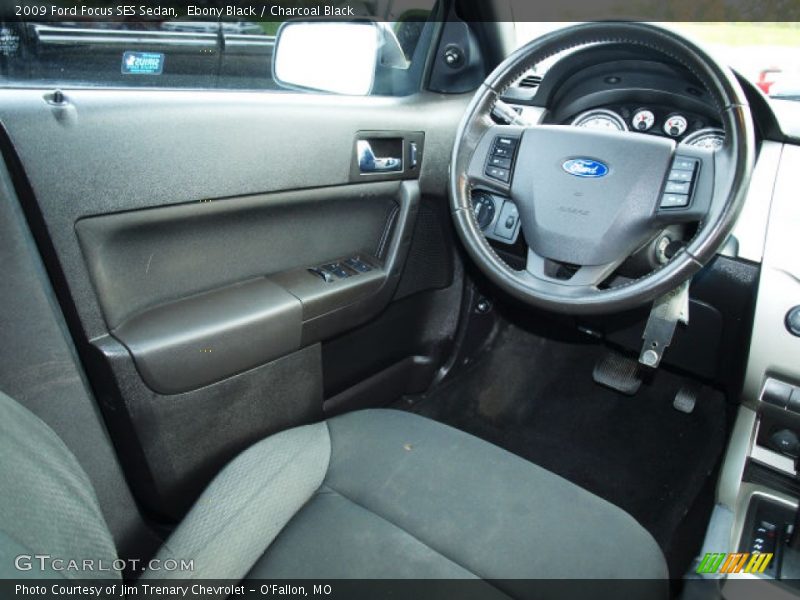 Ebony Black / Charcoal Black 2009 Ford Focus SES Sedan
