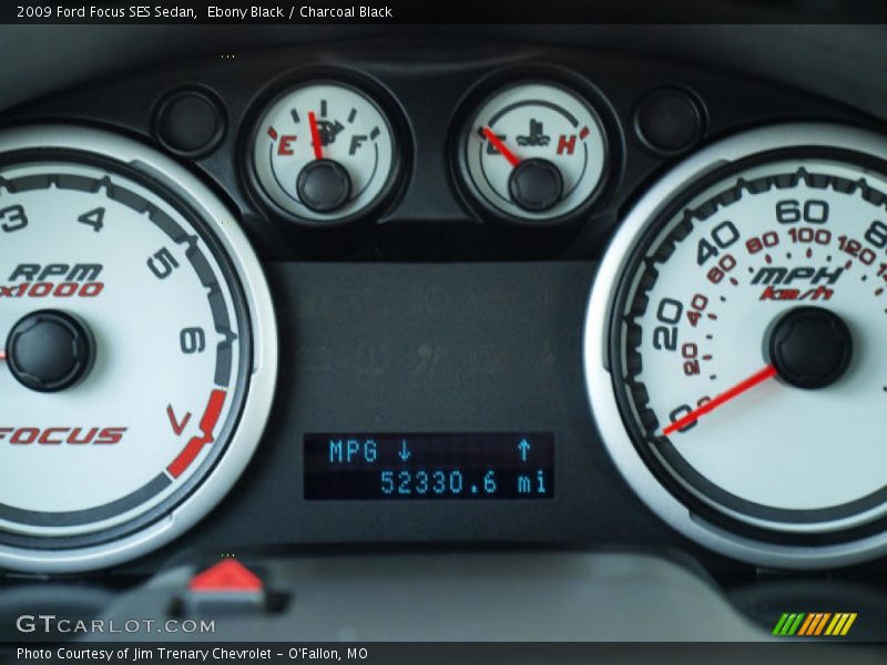 Ebony Black / Charcoal Black 2009 Ford Focus SES Sedan