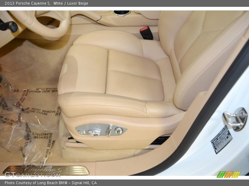 White / Luxor Beige 2013 Porsche Cayenne S