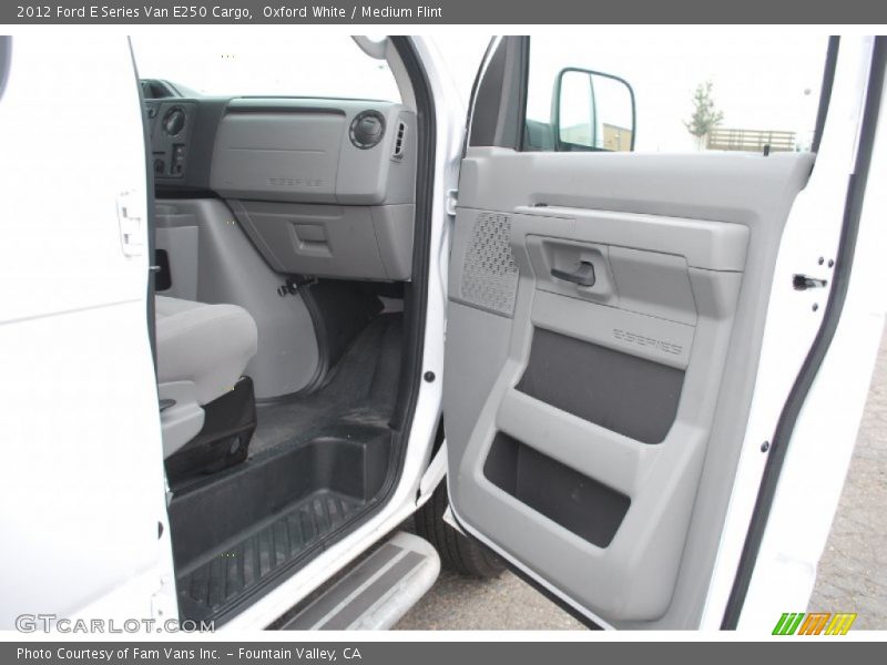 Oxford White / Medium Flint 2012 Ford E Series Van E250 Cargo