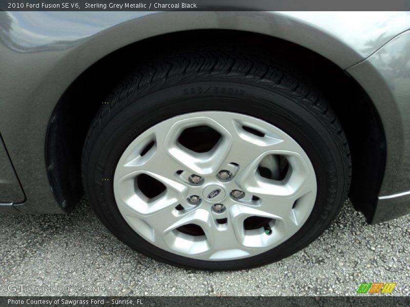 Sterling Grey Metallic / Charcoal Black 2010 Ford Fusion SE V6