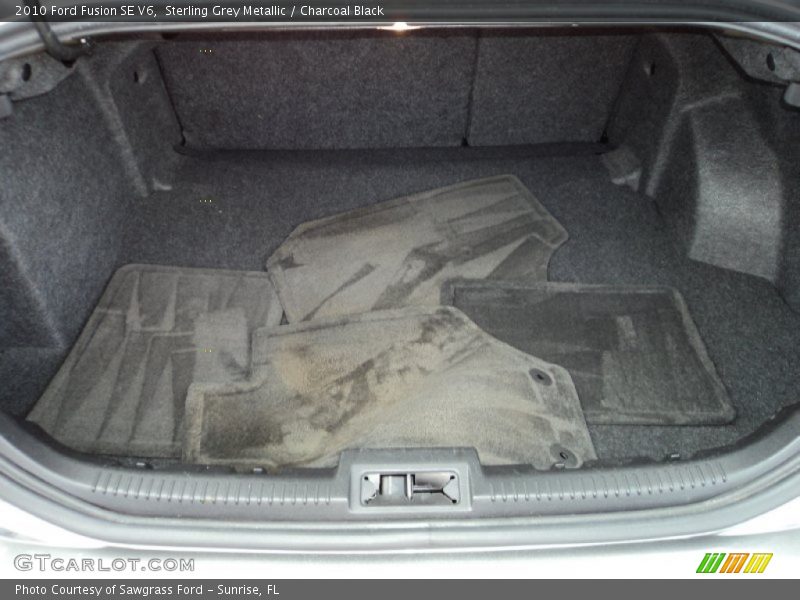 Sterling Grey Metallic / Charcoal Black 2010 Ford Fusion SE V6