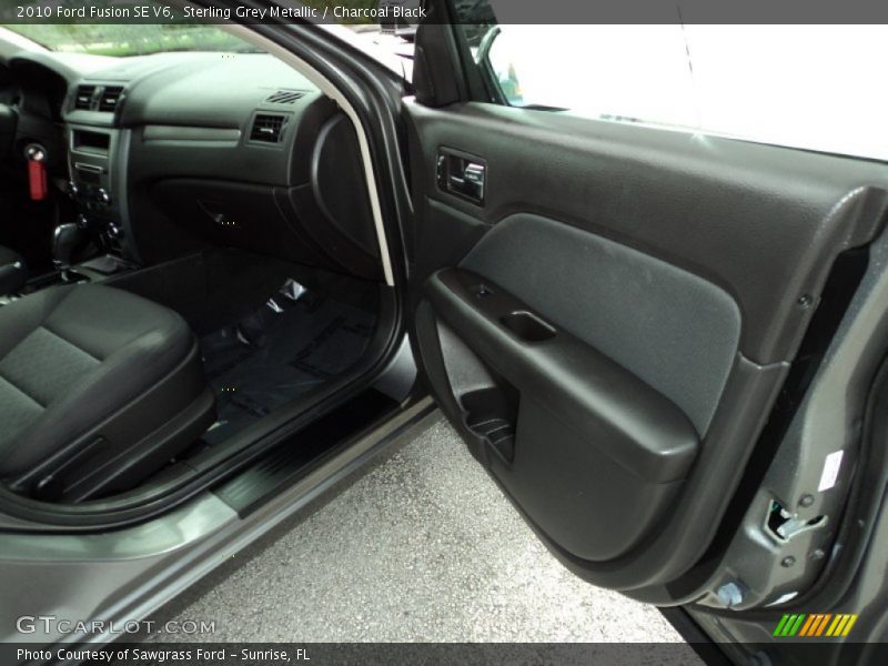 Sterling Grey Metallic / Charcoal Black 2010 Ford Fusion SE V6