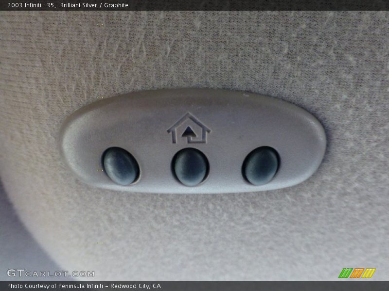 Brilliant Silver / Graphite 2003 Infiniti I 35