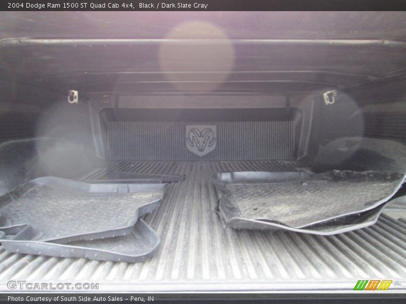 Black / Dark Slate Gray 2004 Dodge Ram 1500 ST Quad Cab 4x4