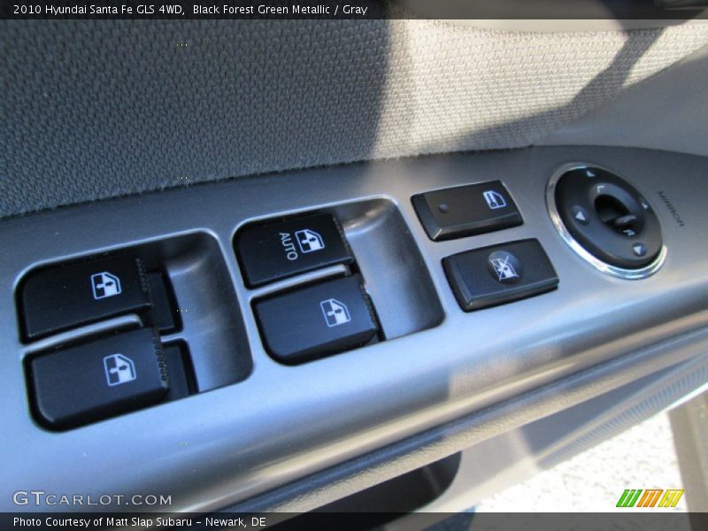 Black Forest Green Metallic / Gray 2010 Hyundai Santa Fe GLS 4WD