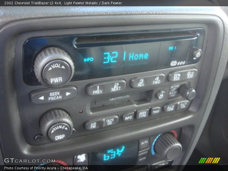Light Pewter Metallic / Dark Pewter 2002 Chevrolet TrailBlazer LS 4x4