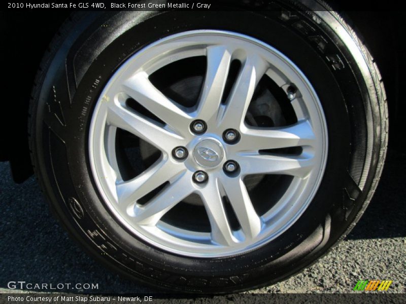 Black Forest Green Metallic / Gray 2010 Hyundai Santa Fe GLS 4WD