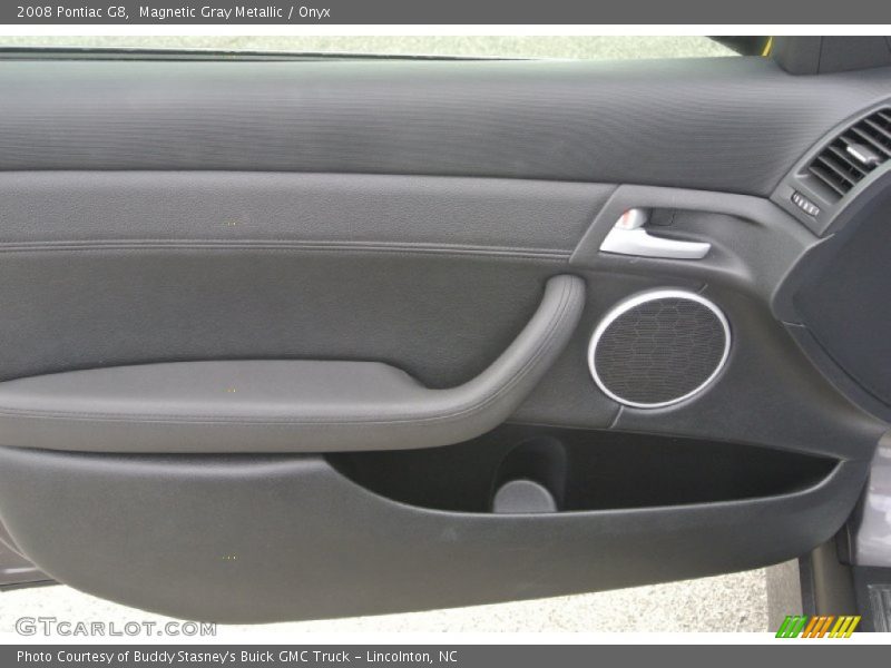 Magnetic Gray Metallic / Onyx 2008 Pontiac G8