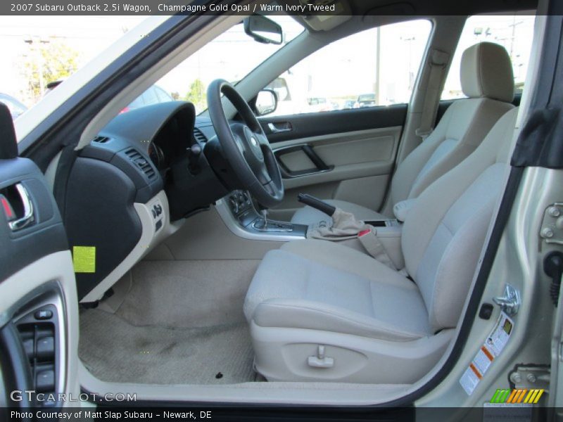 Champagne Gold Opal / Warm Ivory Tweed 2007 Subaru Outback 2.5i Wagon