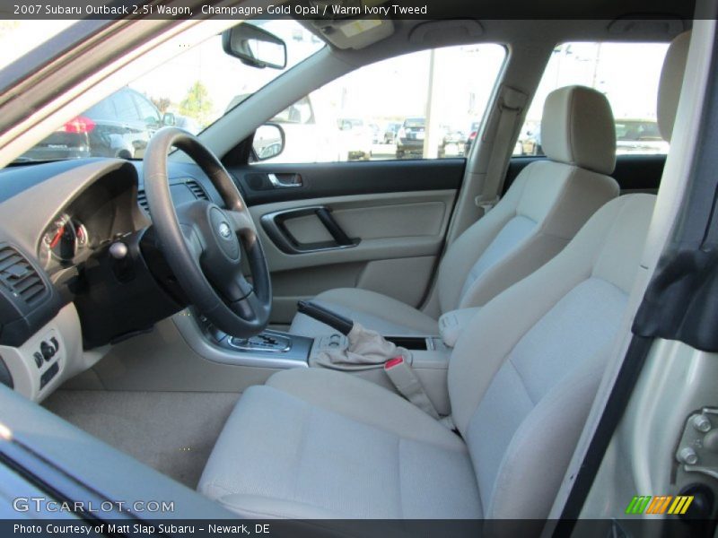 Champagne Gold Opal / Warm Ivory Tweed 2007 Subaru Outback 2.5i Wagon