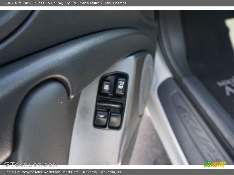 Liquid Silver Metallic / Dark Charcoal 2007 Mitsubishi Eclipse GS Coupe