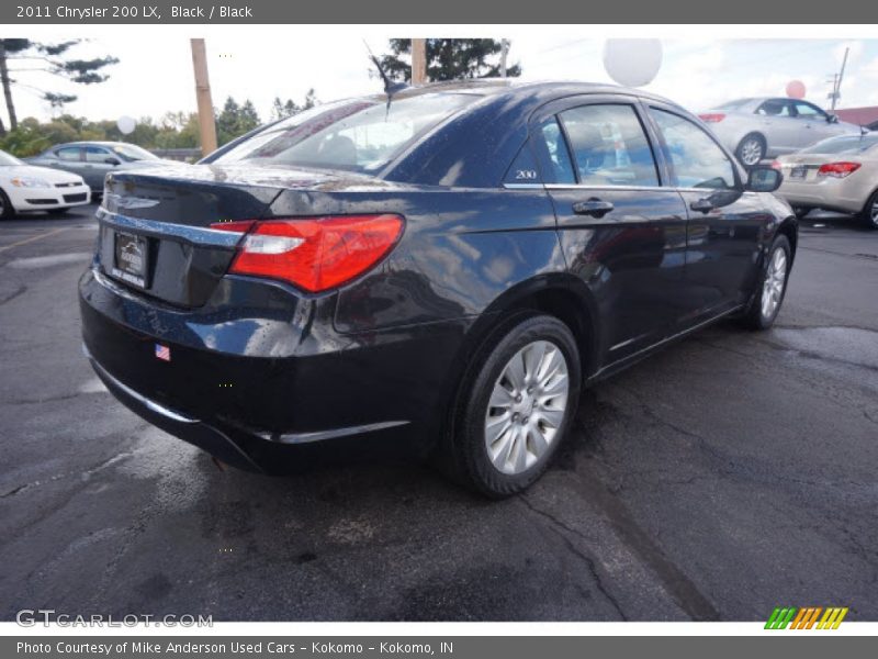 Black / Black 2011 Chrysler 200 LX