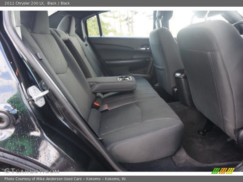 Black / Black 2011 Chrysler 200 LX