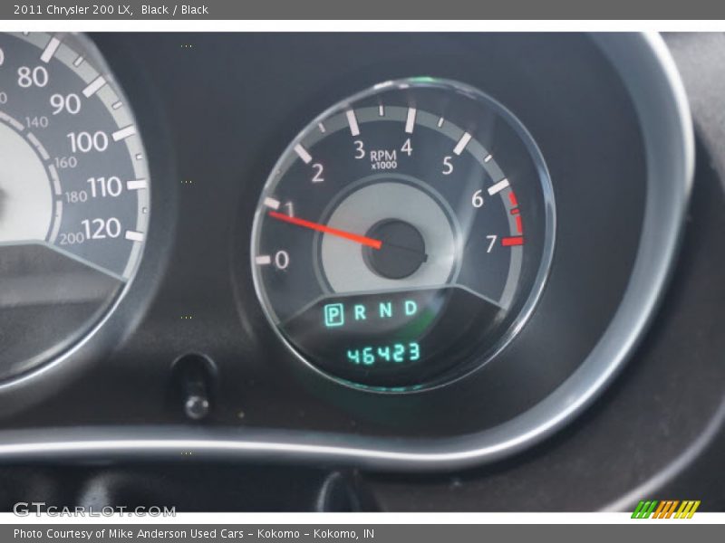 Black / Black 2011 Chrysler 200 LX