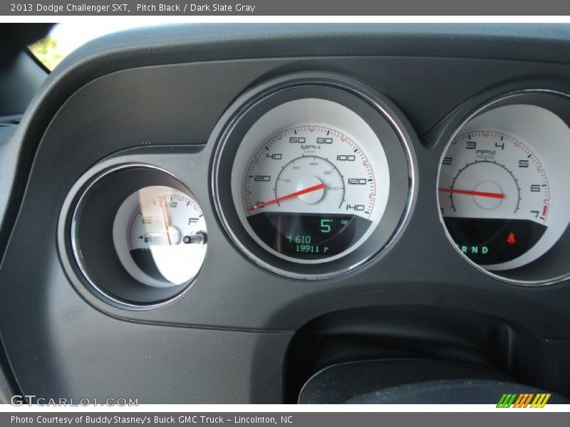 Pitch Black / Dark Slate Gray 2013 Dodge Challenger SXT