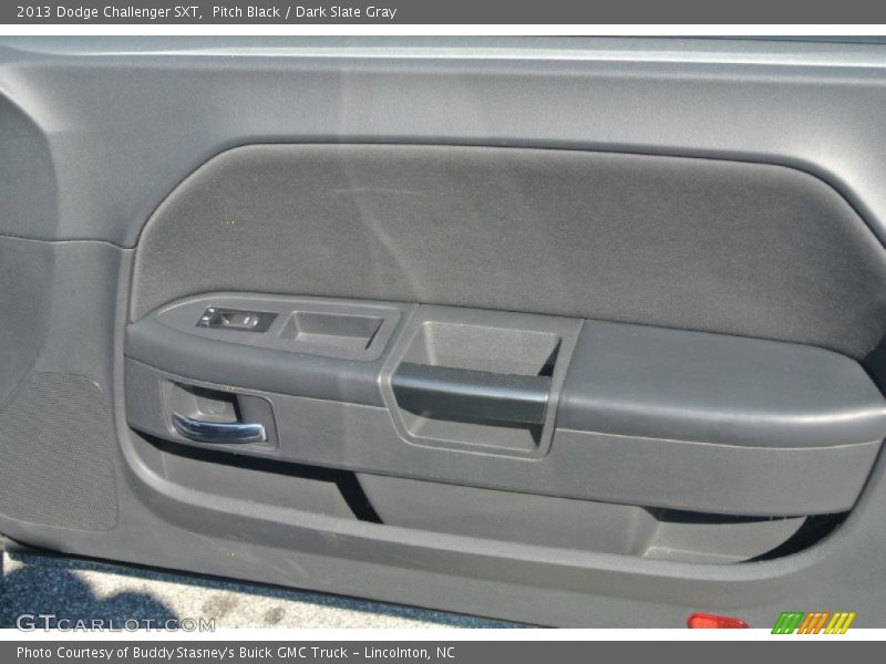 Pitch Black / Dark Slate Gray 2013 Dodge Challenger SXT