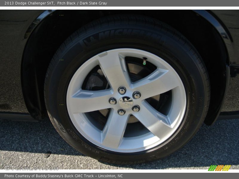 Pitch Black / Dark Slate Gray 2013 Dodge Challenger SXT
