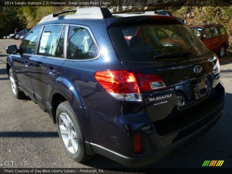 Deep Indigo Pearl / Ivory 2014 Subaru Outback 2.5i Premium