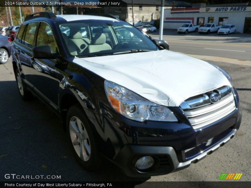 Deep Indigo Pearl / Ivory 2014 Subaru Outback 2.5i Premium