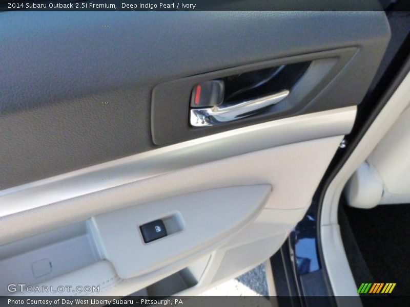 Deep Indigo Pearl / Ivory 2014 Subaru Outback 2.5i Premium