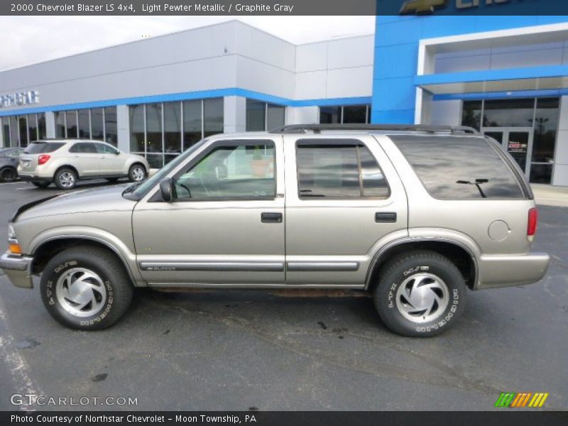 Light Pewter Metallic / Graphite Gray 2000 Chevrolet Blazer LS 4x4