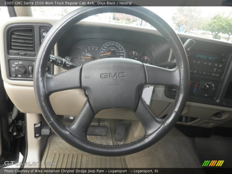 Onyx Black / Neutral 2005 GMC Sierra 1500 Work Truck Regular Cab 4x4