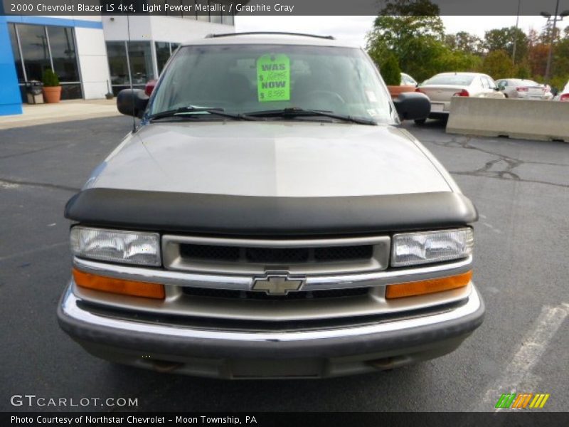 Light Pewter Metallic / Graphite Gray 2000 Chevrolet Blazer LS 4x4