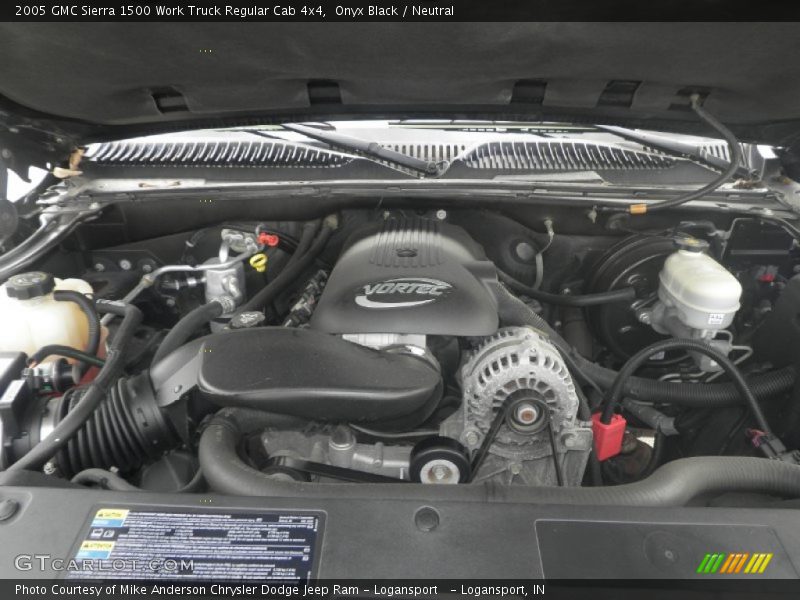 Onyx Black / Neutral 2005 GMC Sierra 1500 Work Truck Regular Cab 4x4